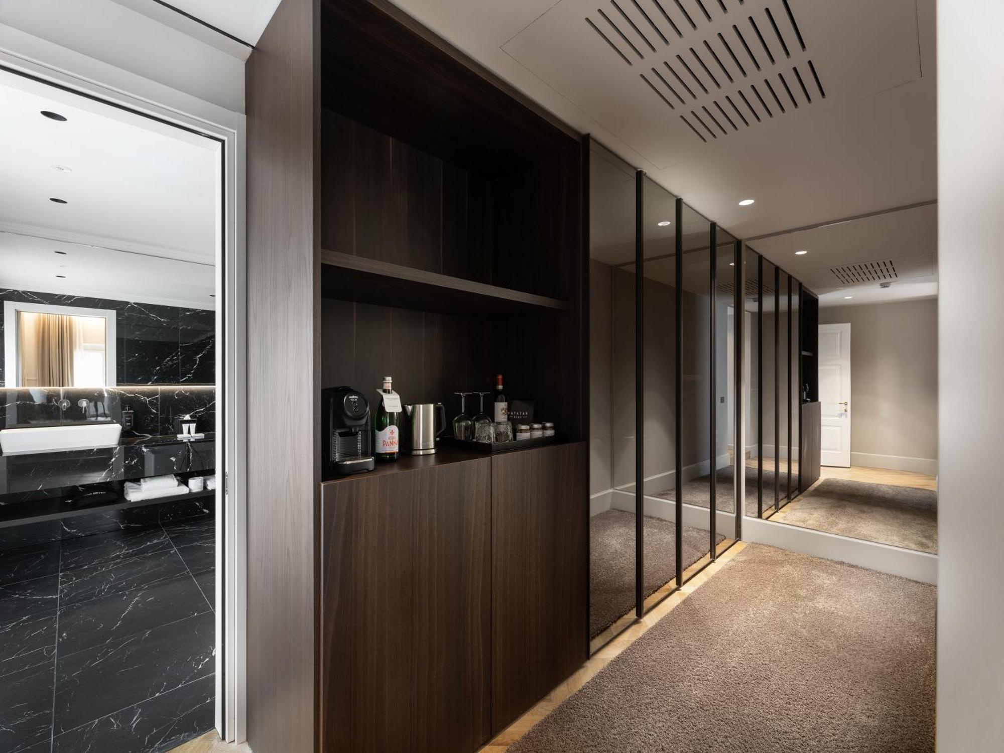 Suite Angolare con Vista Duomo